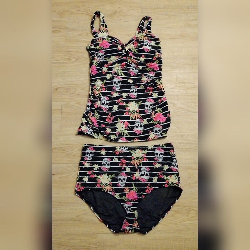 Tropical skull tankini from torrid